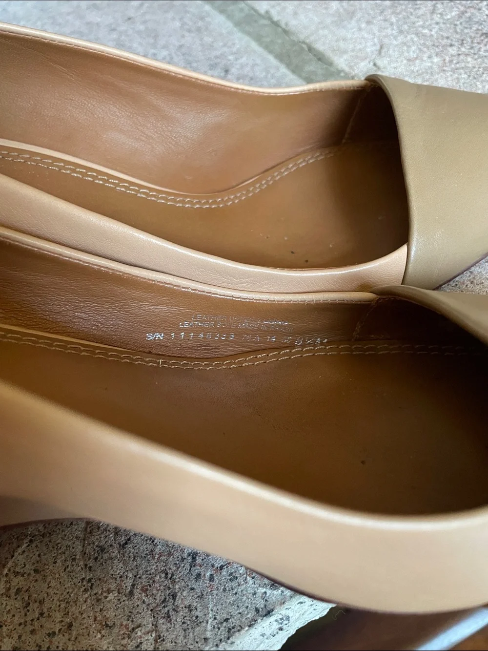 Tory Burch Women's Pointed Toe Leather Pumps in Nude